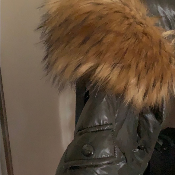 S13 Dark hooded  Green Puffer Jacket - Picture 7 of 8